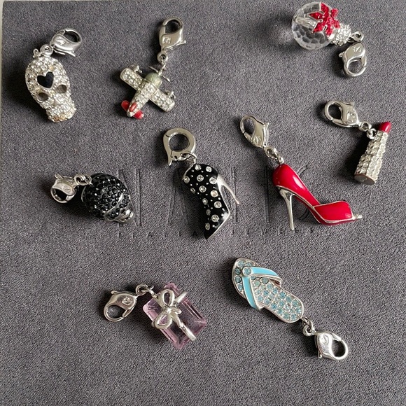 🦢 Swarovski Charm Bracelet with Charms 🦢 - Picture 3 of 13